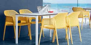 Interra Contract Chairs Table